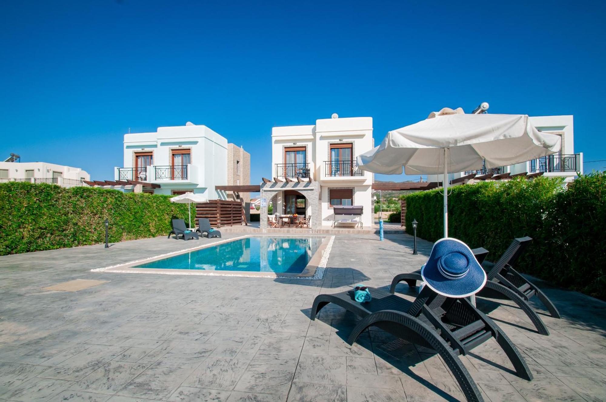 Petra Villas Gennadi Ngoại thất bức ảnh